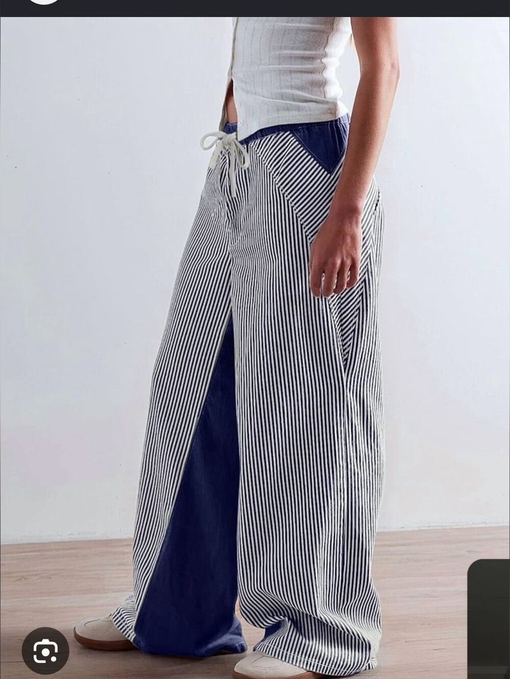 Tarse Womens Navy & White Striped Drawstring Pants